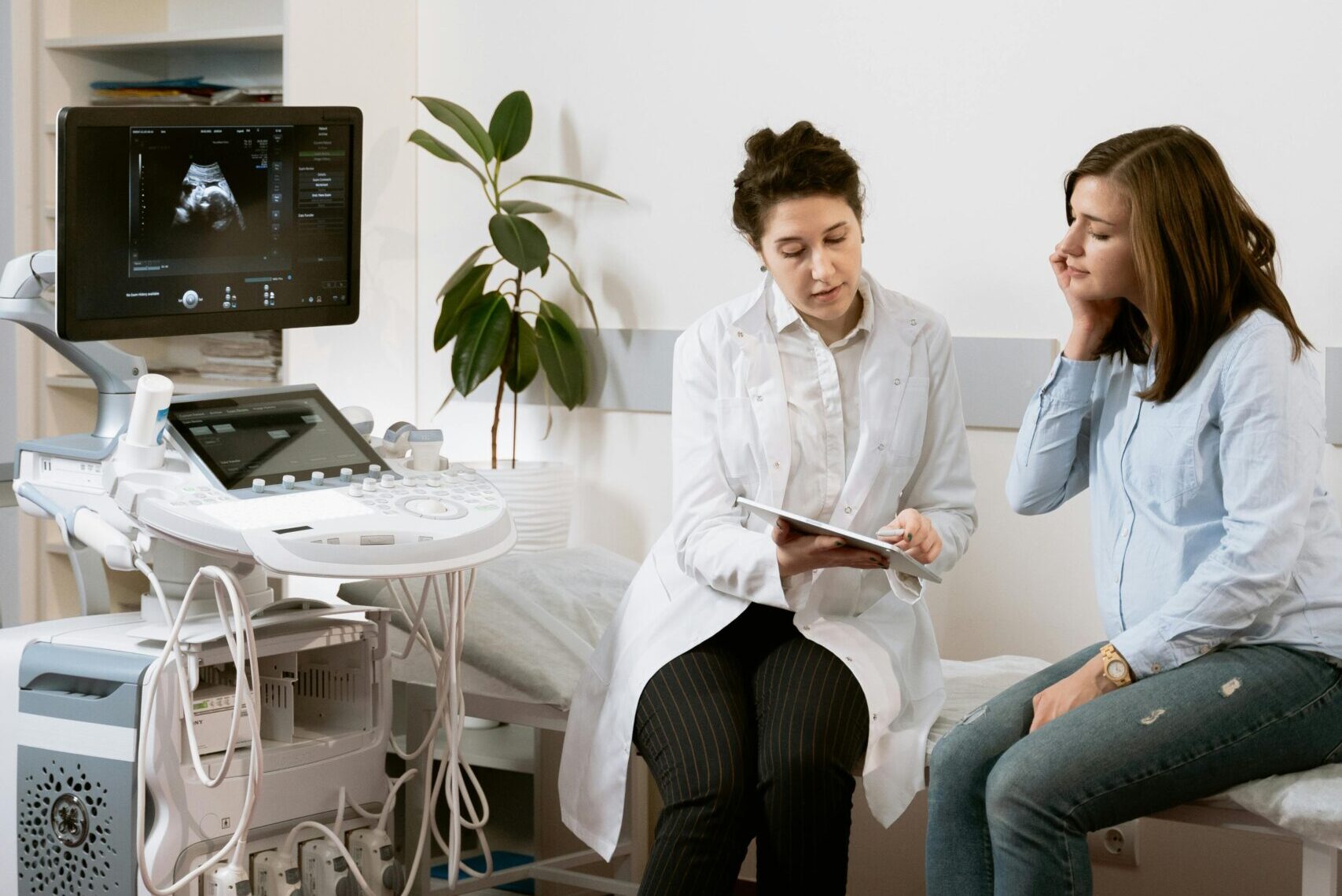 The Importance of Prenatal Medical Consultation: Ensuring a Healthy Pregnancy with AI-Powered Insights